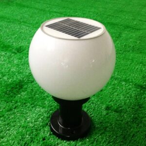 117 Solar pillar/ garden light